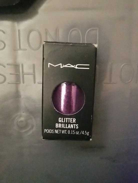 MAC Cosmetics Glitter Brillants Loose Glitter - Heliotrope Purple Sparkle - Picture 2 of 5
